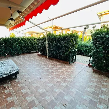 New Appart hôtel Campofelice Di Roccella